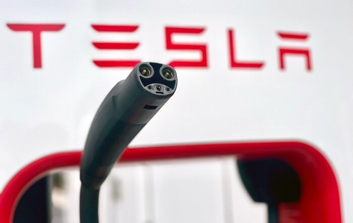 Official: Stellantis Will Adopt Tesla's NACS Charging Standard (SAE J3400 Connector)